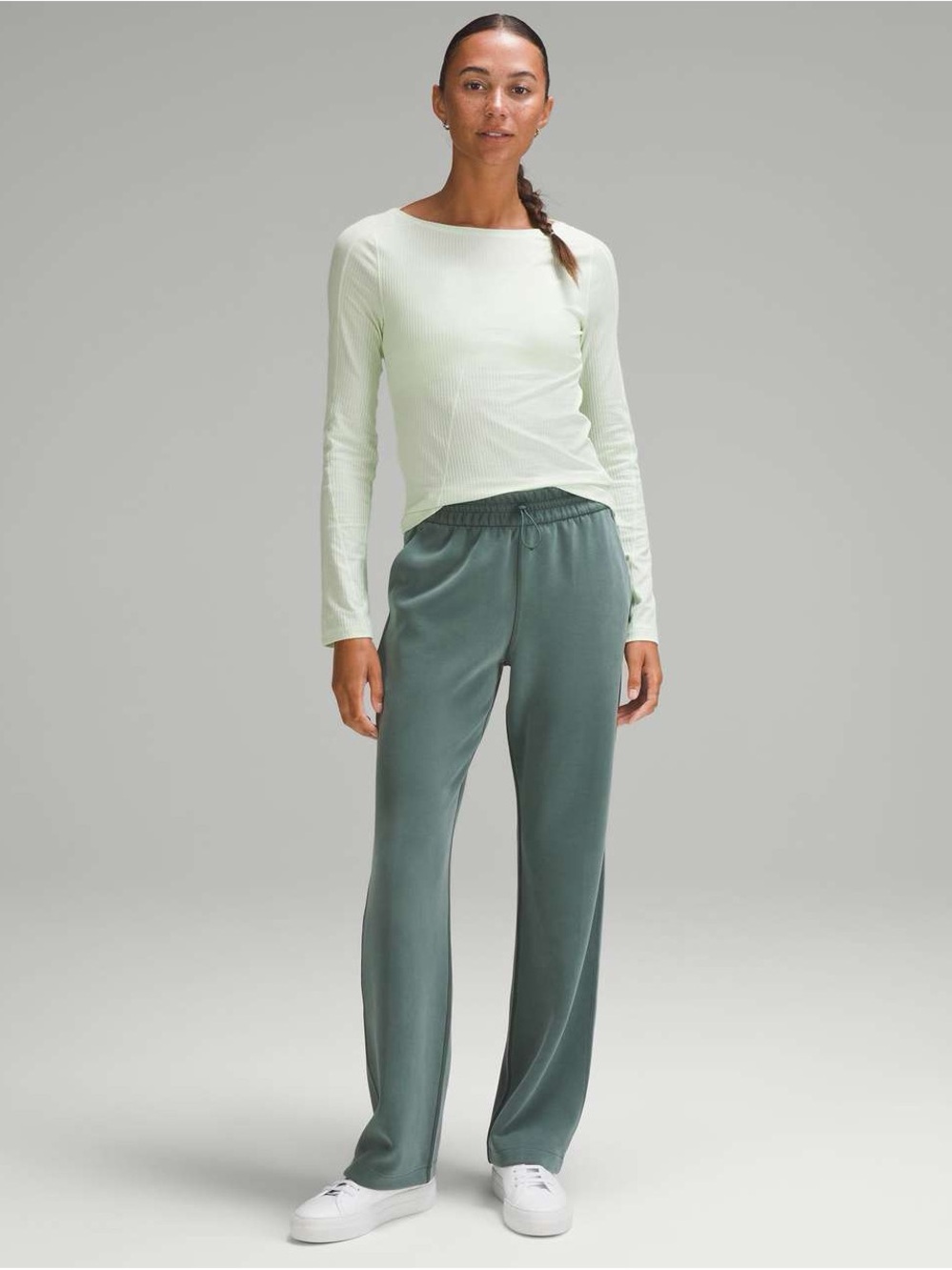 Lululemon Softstreme High-Rise Pant Green Color Sweatpants